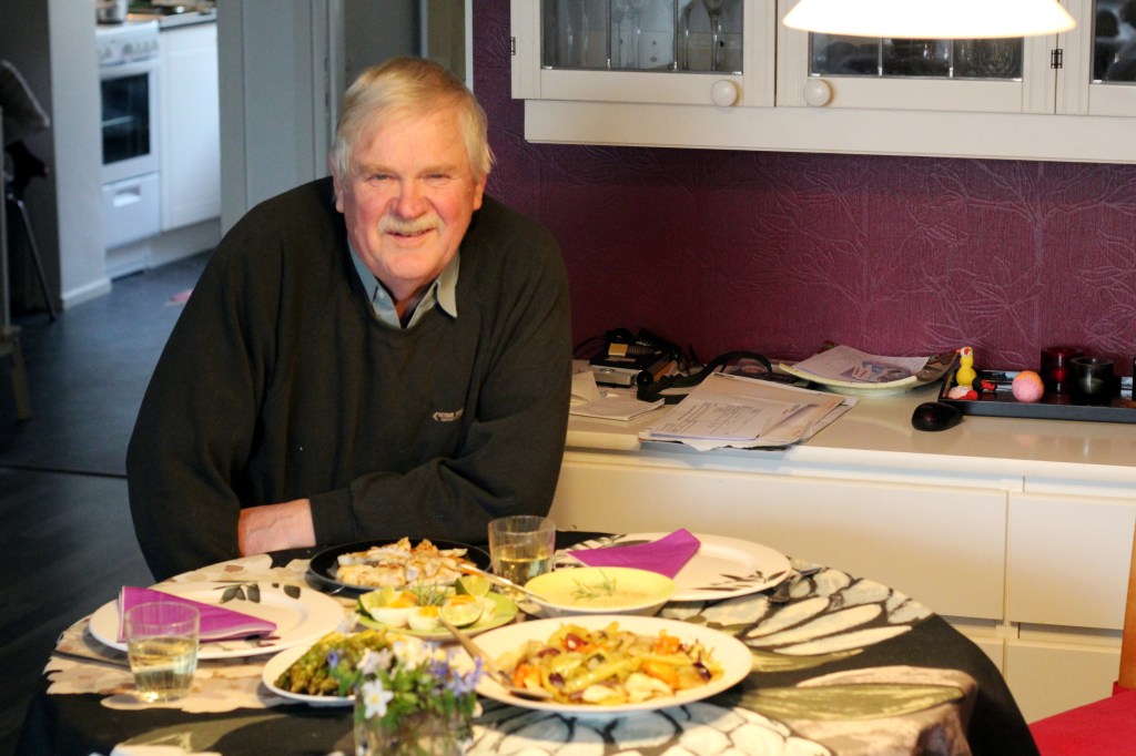 TYYTYVÄINEN KALAMIES