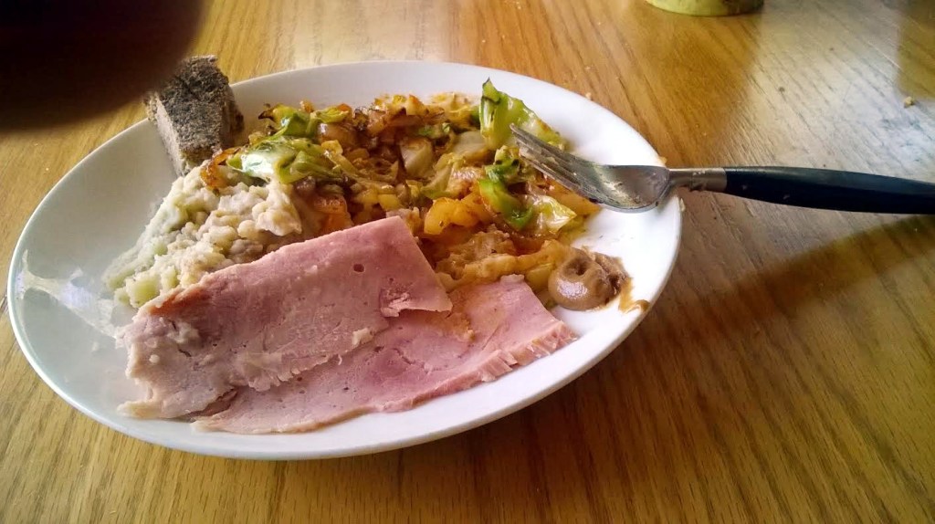 JUSSIN OMATEKEMÄ MÖKKILOUNAS