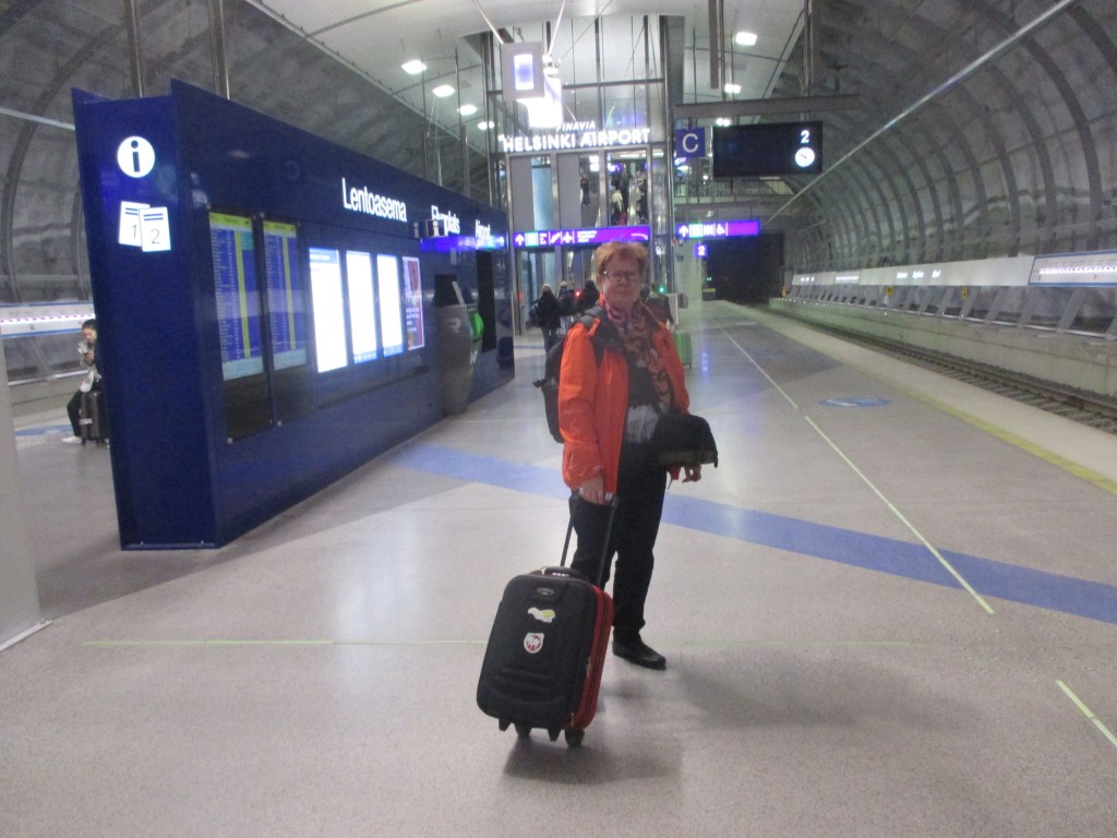 ENSIMMÄISTÄ KERTAA LENTOKENTTÄJUNALLA PERILLE ASTI