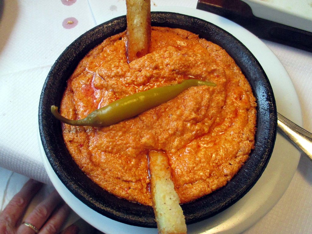 HAUDUTETTUA MAKSAA JA JUUSTOA