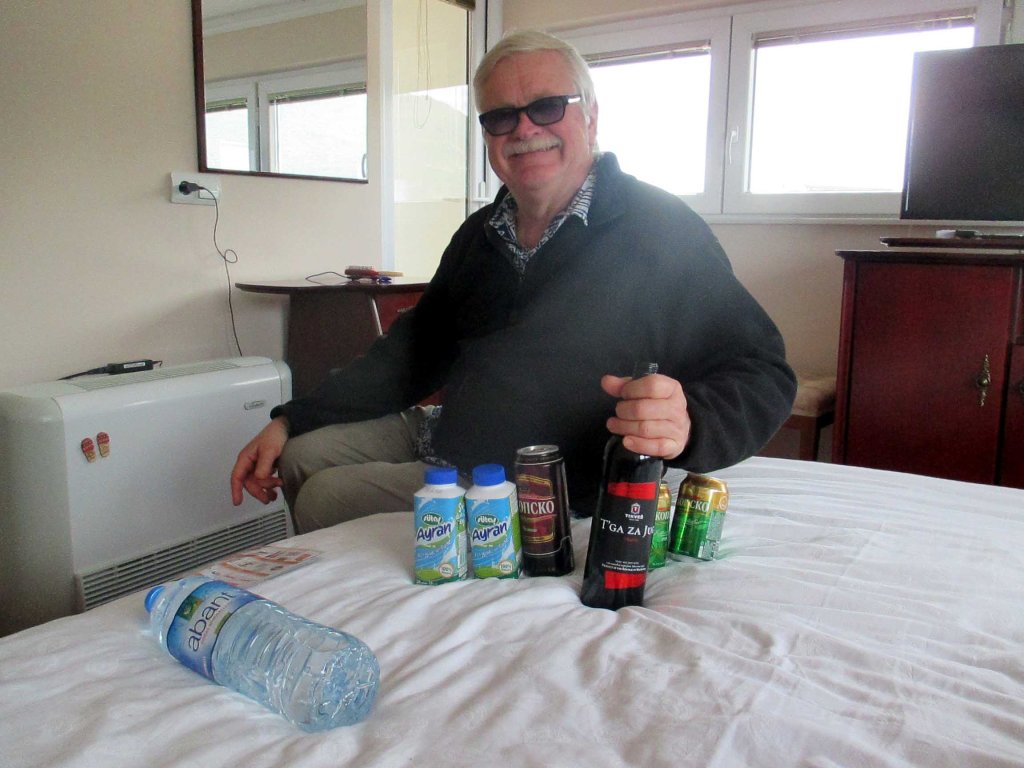 JUSSI KÄVI KAUPASSA