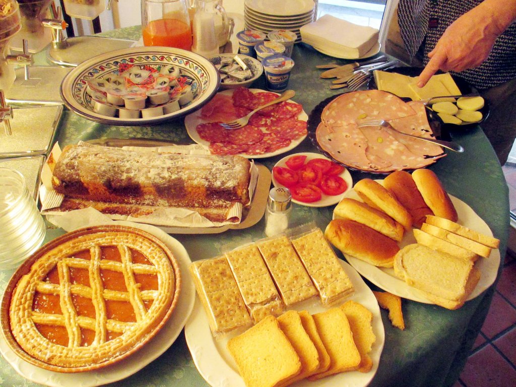 AAMIAINEN SISILIAN TAPAAN