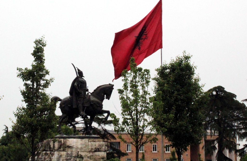 ALBANIAN KANSALLISSANKARI SKANDERBEG