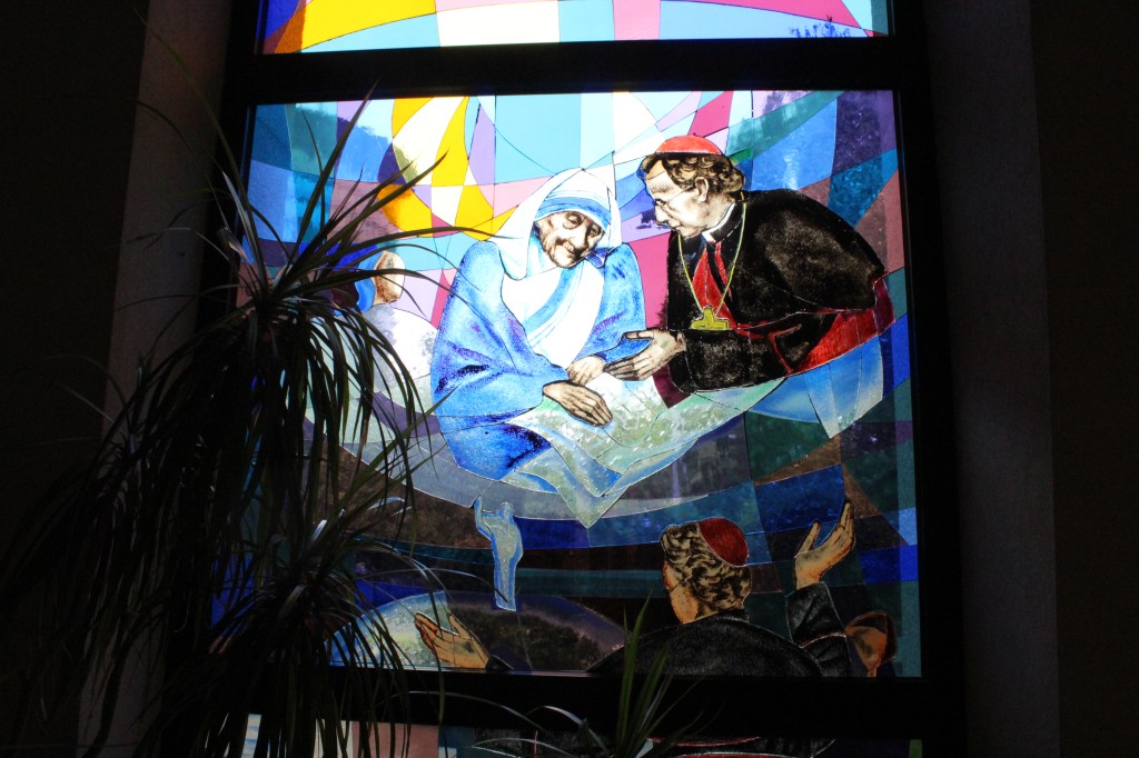 ÄITI TERESA OLI SYNTYPERÄLTÄÄN ALBANIALAINEN