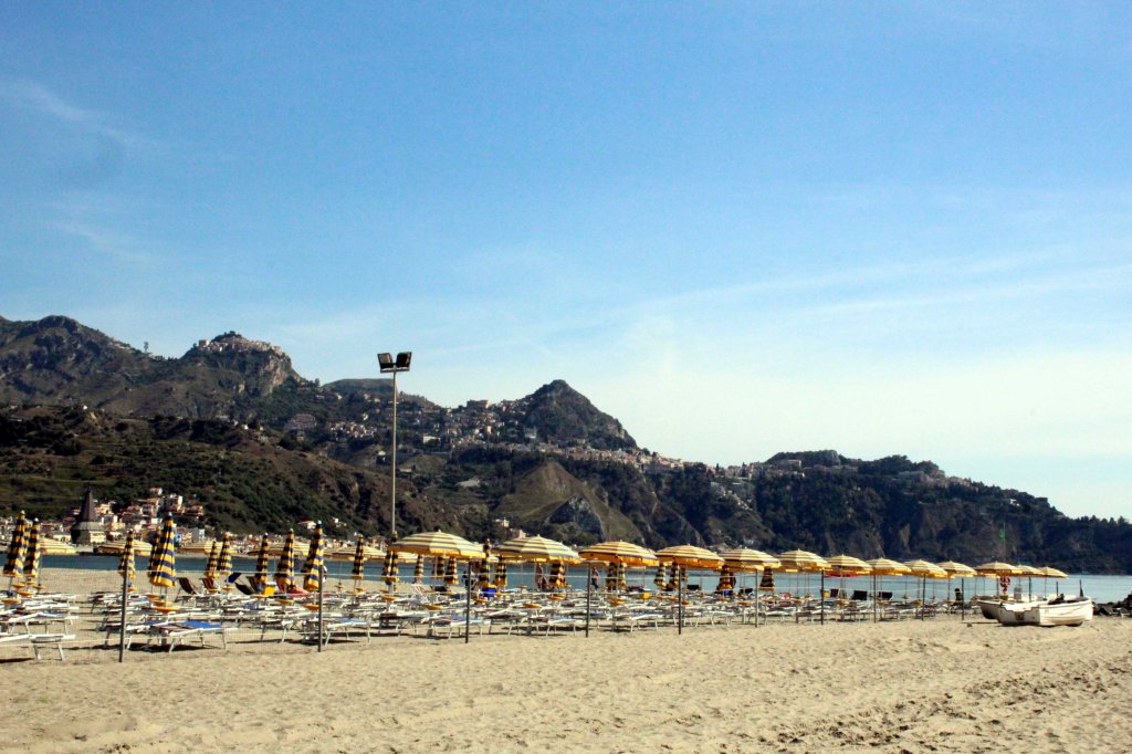 LÄHIRANTAMME OLI VIELÄ HILJAINEN