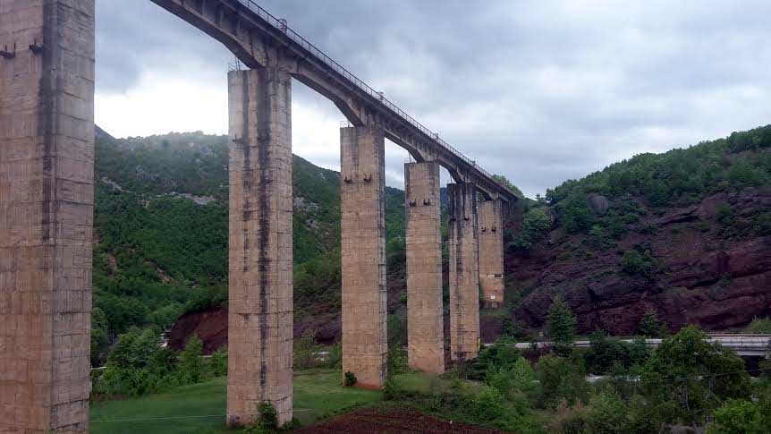 JUNARATA VUORISTOSSA