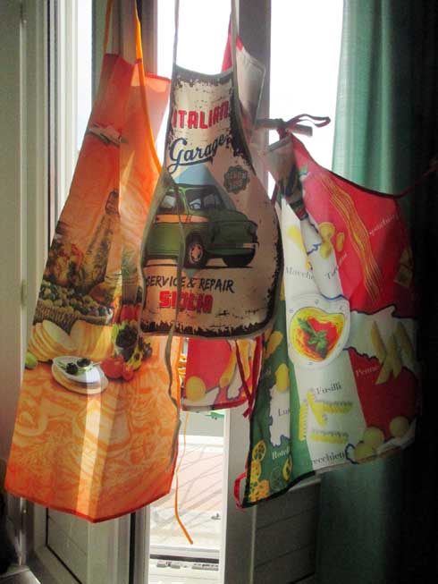 NELJÄ ESSUA NELJÄLLE PIKKUPOJALLE