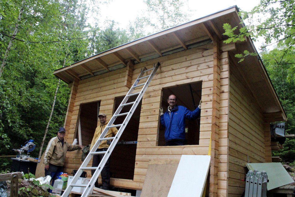 MÖKKIPROJEKTI EDISTYY - KIITOS TALKOOMIEHILLE