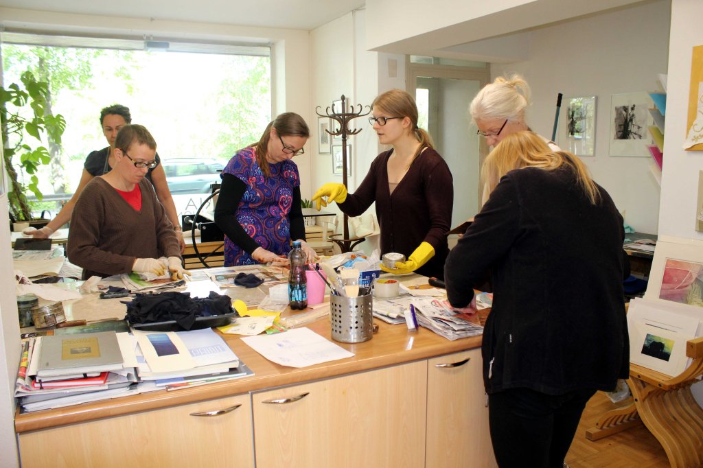 MYRKYTTÖMÄN GRAFIIKAN KURSSI GRAFIIKANPAJALLAMME