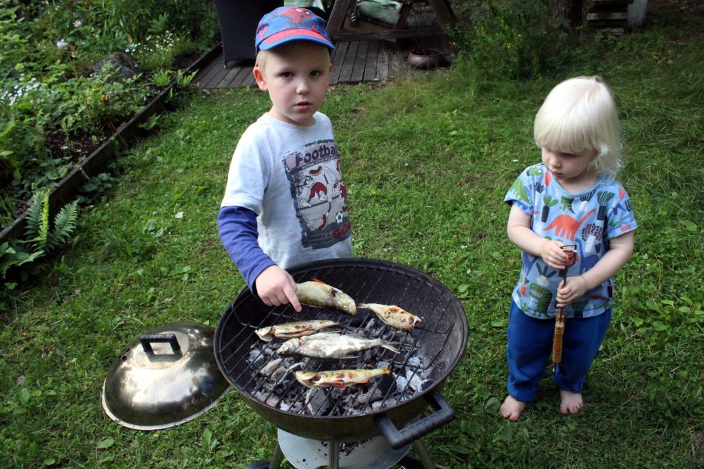 OTSO ESITTELEE KALANSAALISTAAN