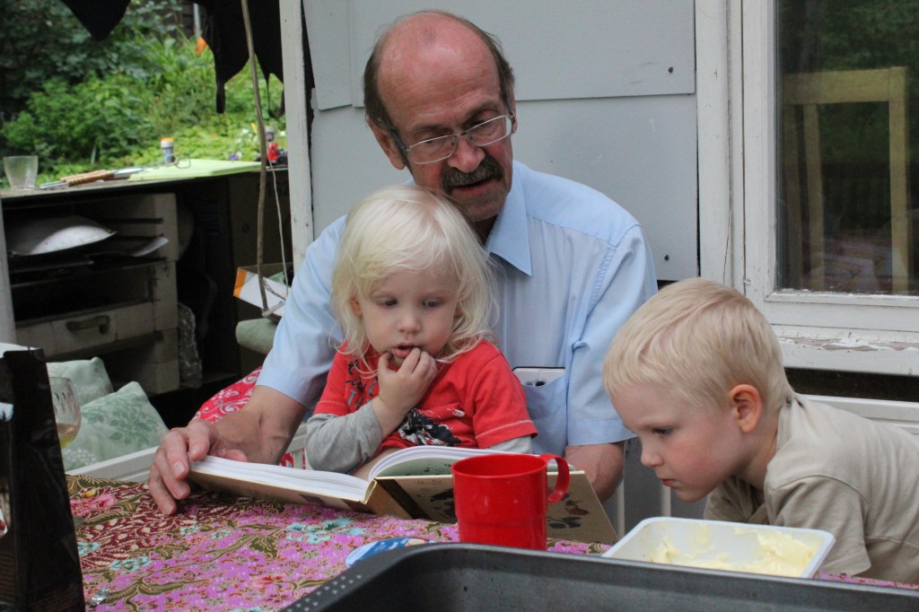 KAIZU-PAPPA LUKI POIKASILLE ILTASADUN