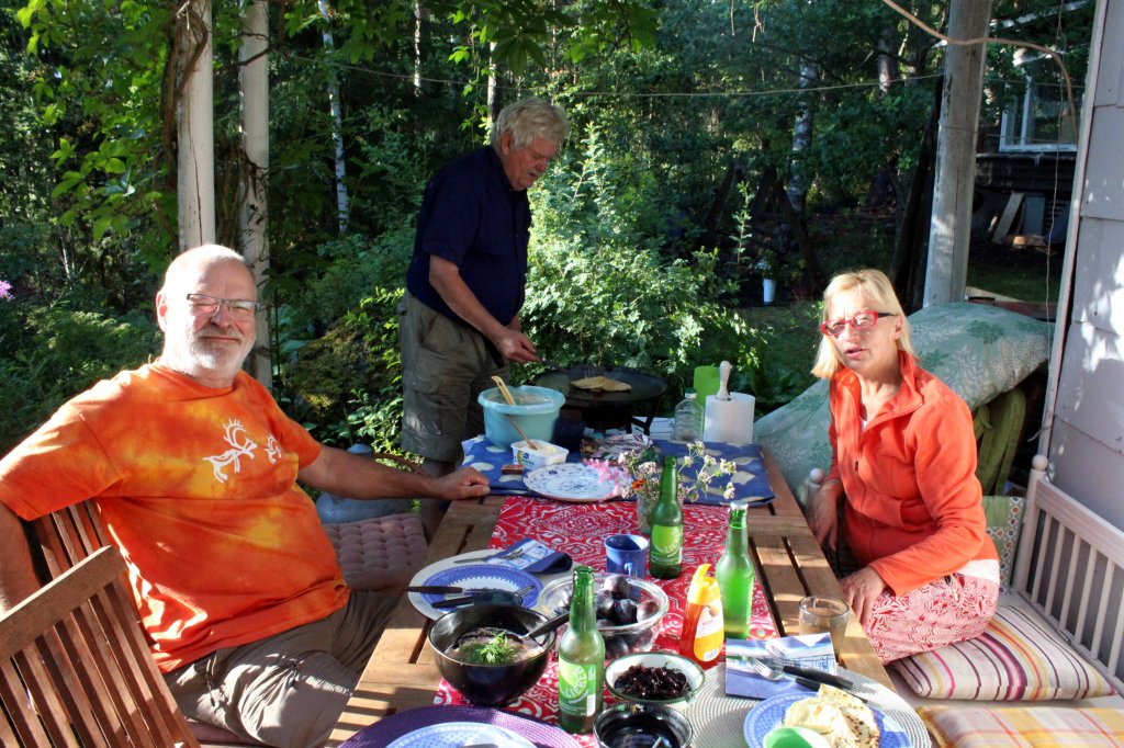 IMMO JA TERTTU KESÄVIERAINA