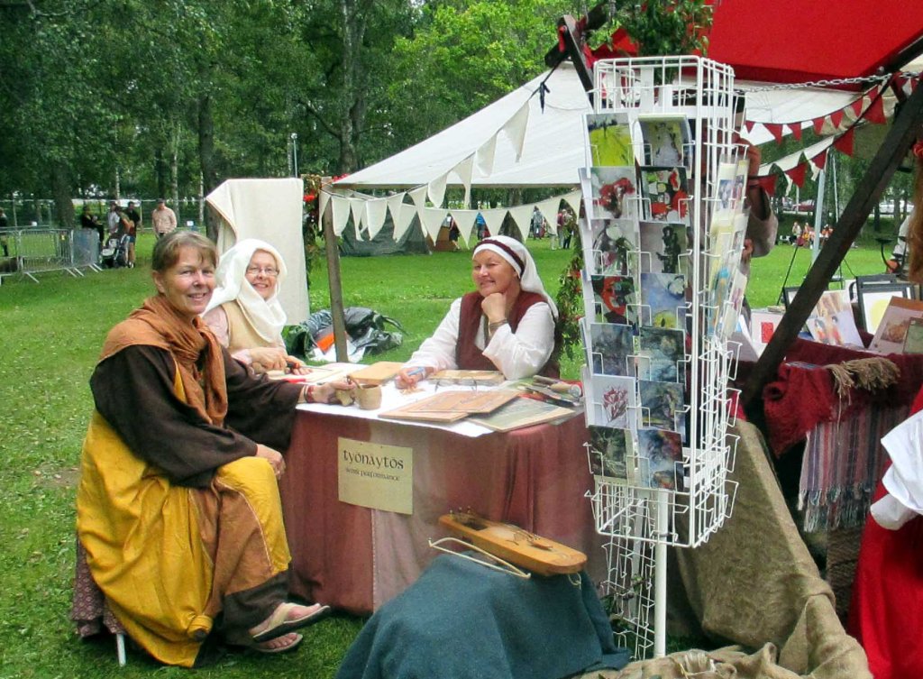 SUNNUNTAIN PÄIVYSTYSRYHMÄ