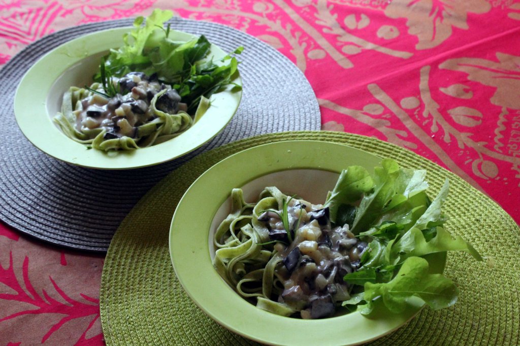 TUOREPASTAA JA TUORETATTEJA