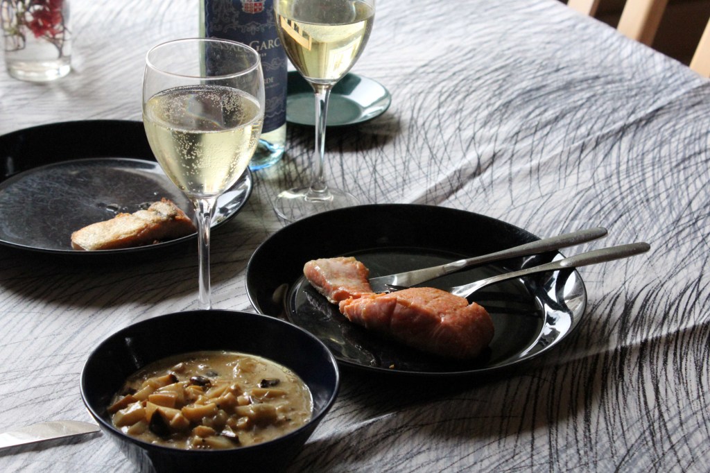 HERKKUTATTIMUHENNOS MAISTUI