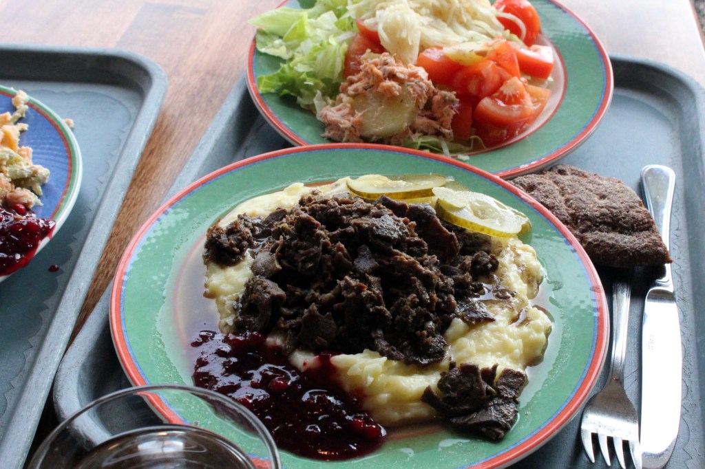 JUSSILLE PORONKÄRISTYS MAISTUI, VAIKKA SUOLAA OLIKIN LIIKAA