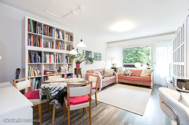 VANHAT SOHVAT JÄIVÄT VANHAAN KOTIIN