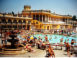 SZÉCHENYI-KYLPYLÄ