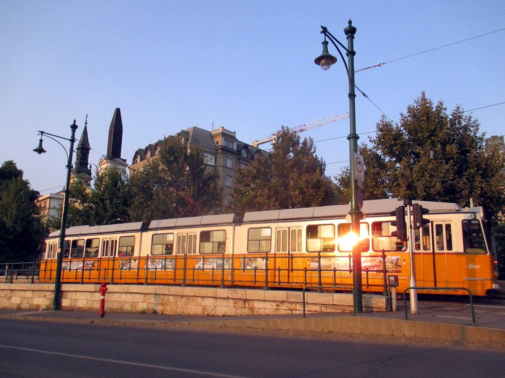 NÄKÖALAKIERROS RAITIOVAUNULLA NUMERO 2