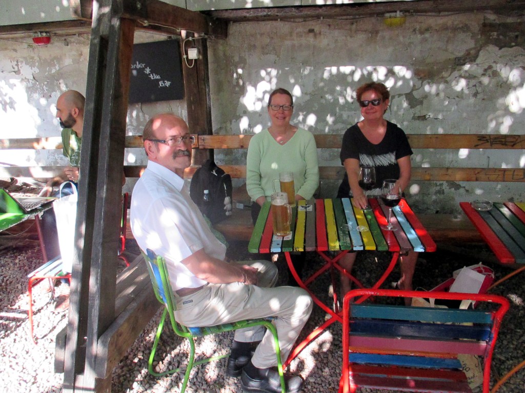 RAUNIOPUBILOUNAS MAITTOI