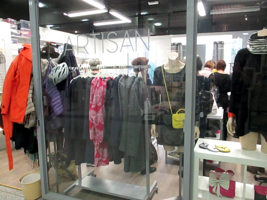 HATTUKAUPPA SIJAITSEE HÄMEENLINNAN TAVASTILASSA