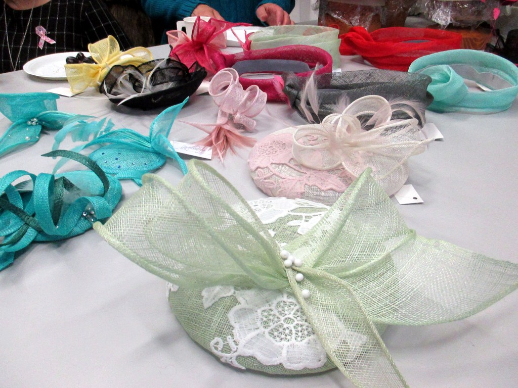 IHASTUTTAVIA HÖRSÖKKEITÄ