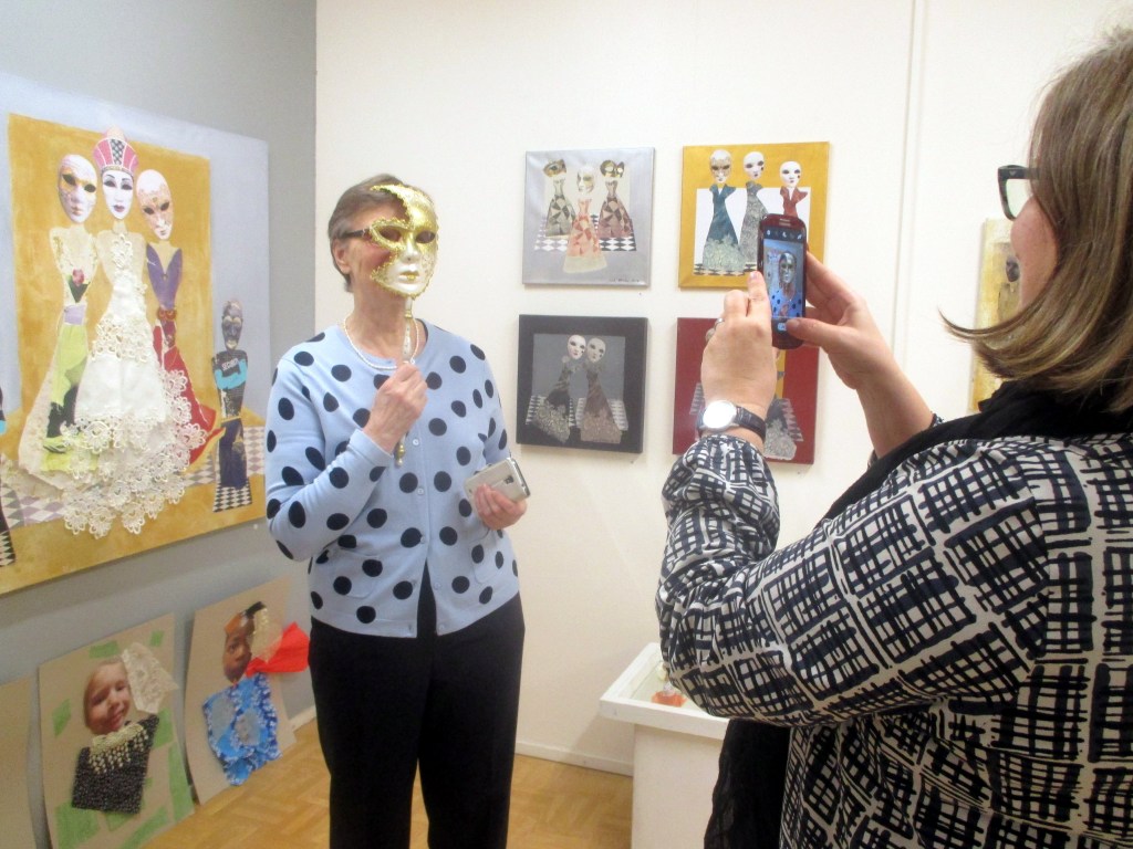 LIISA NAAMION TAKANA