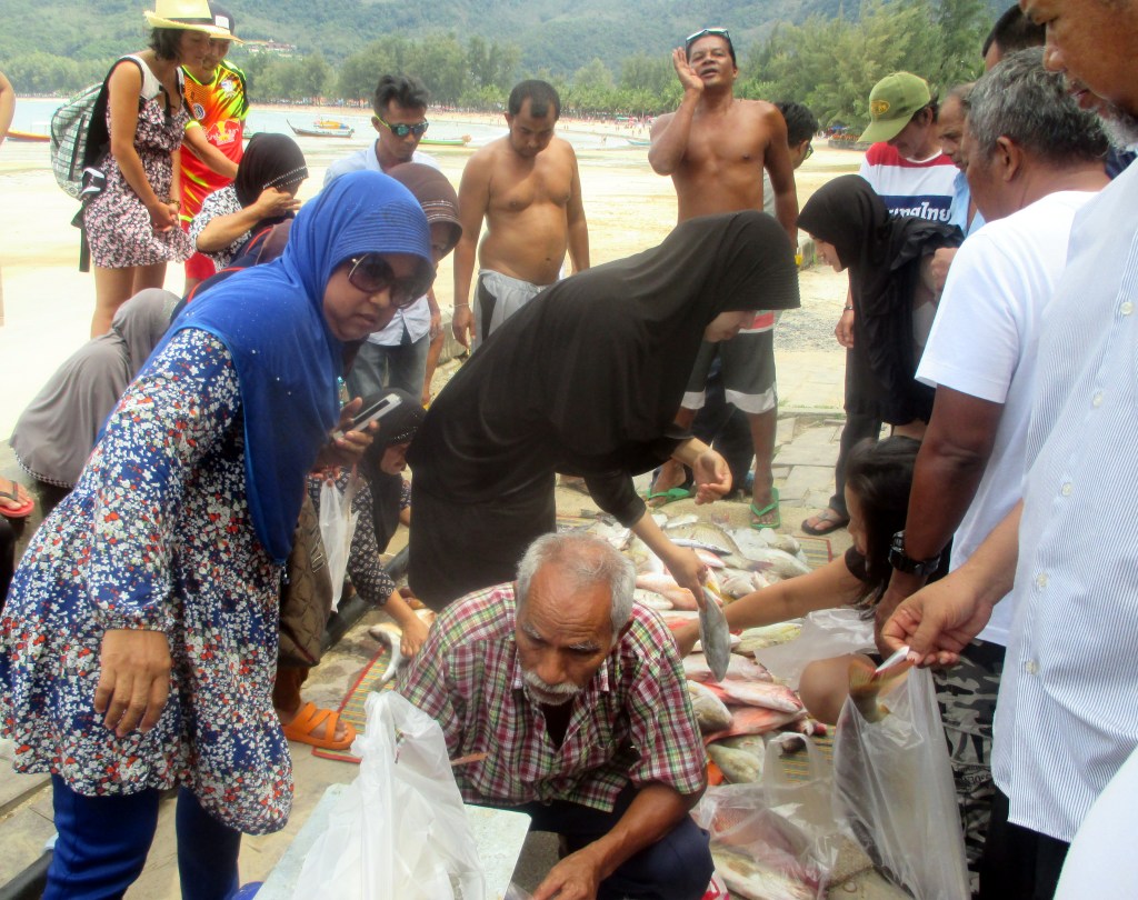 RANNALLA KÄVI KALAKAUPPA