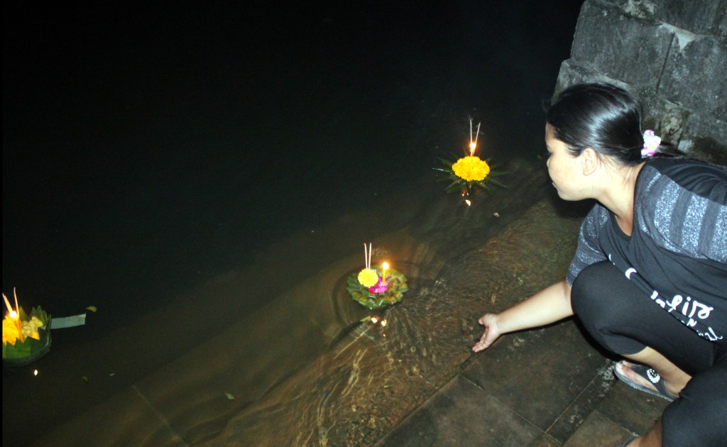 TÄSSÄ PAIKALLINEN VESILLELASKU