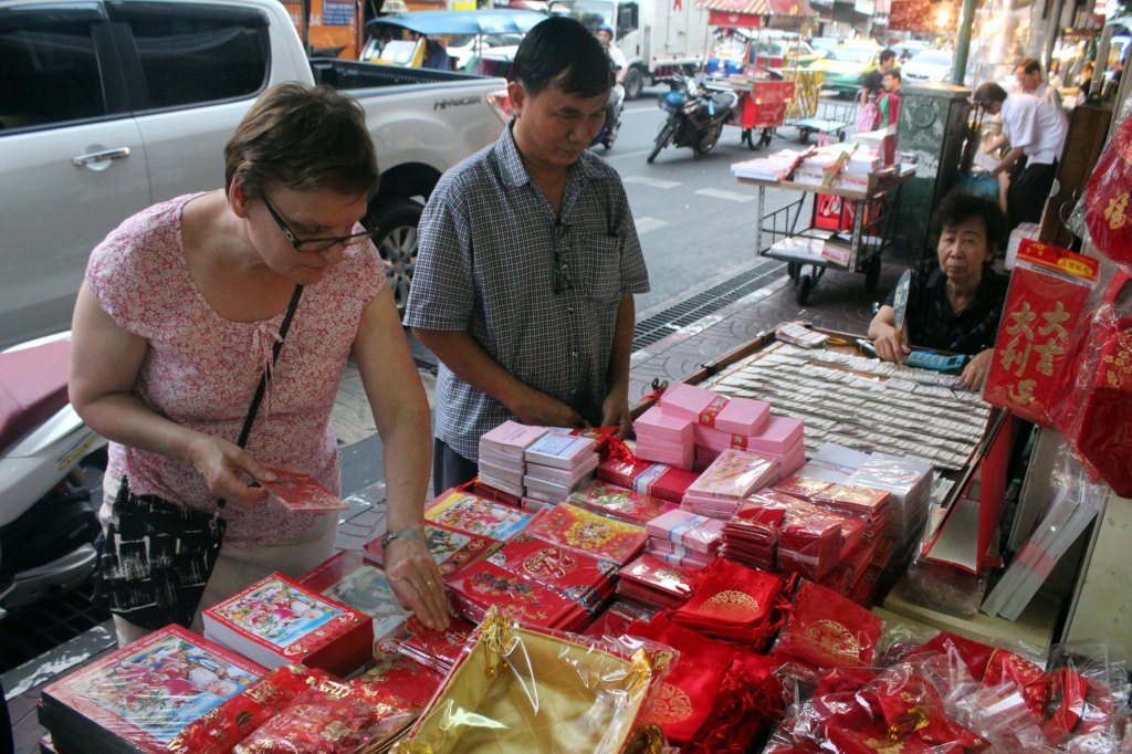 ARJA HÄMMESTELI VÄRILOISTOA 