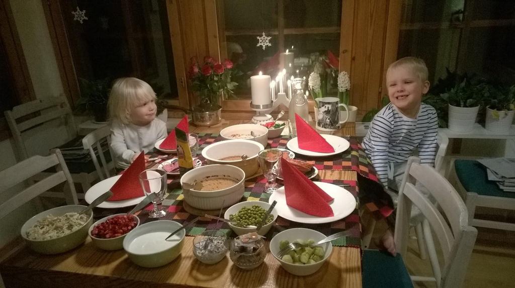 VISAN JA OTSON JOULUPÖYTÄ