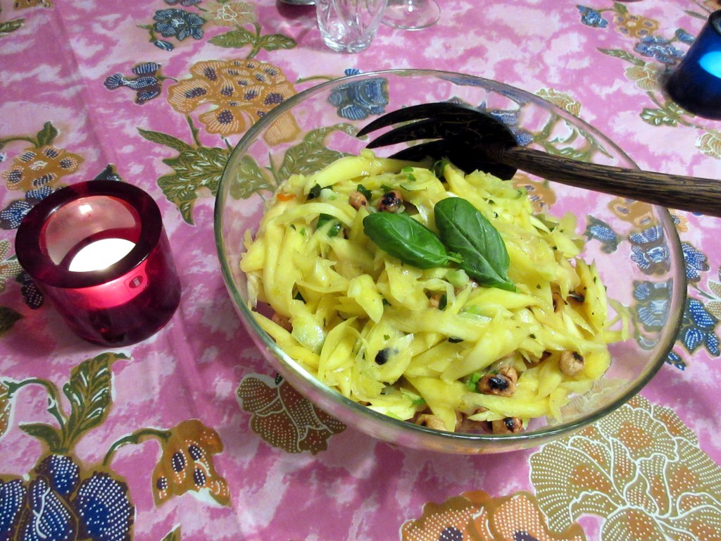 MANGOSALAATTI ON YKSI JUSSIN BRAVUUREISTA