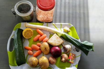 suppilovahvero-linssikeitto