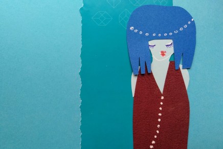 pesin hiukseni sinisellä&nbsp;vedellä