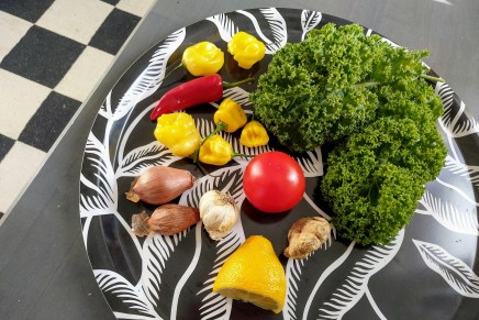 chilejä ja lehtikaaleja